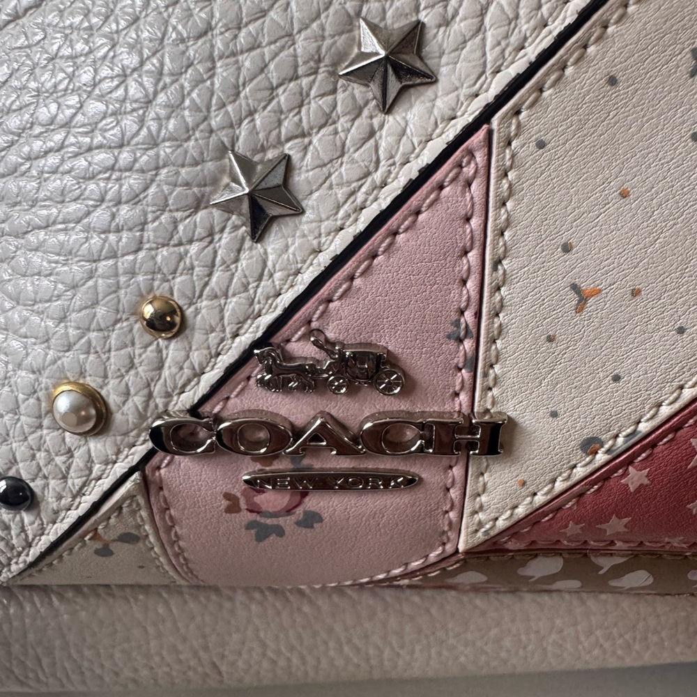 Coach Cream Pebble Leather Backpack with Pink Patchwork Accents - Picture 2 of 9